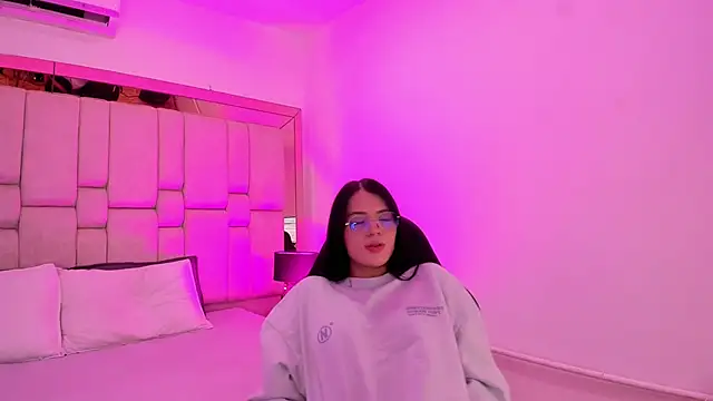 Megan Danbury online show from May 2026 12:12:01 PM