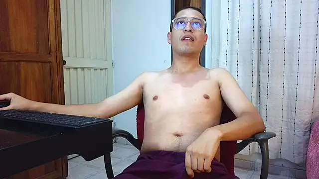 Eriick   E online show from May 2026 01:33:02 AM