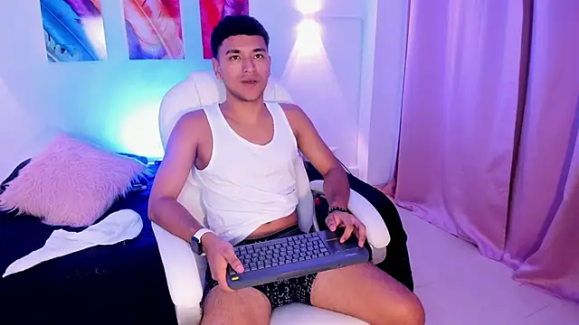 SeanStonee online show from May 2026 11:34:01 PM