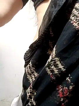 Snapshot of Sexyy_Bhabhi_143 chatting on May 2026 03:46:02 AM Sexyy Bhabhi 143 online show from May 2026 03:46:02 AM