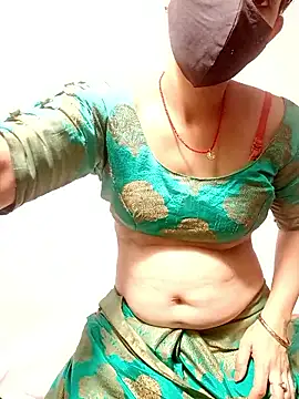 Snapshot of Sexyy_Bhabhi_143 chatting on May 2026 04:56:02 PM Sexyy Bhabhi 143 online show from May 2026 04:56:02 PM