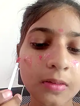 Snapshot of TANU01990 chatting on April 2026 04:43:02 AM TANU01990 online show from April 2026 04:43:02 AM