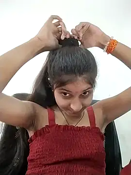 Snapshot of TANU01990 chatting on April 2026 04:04:02 AM TANU01990 online show from April 2026 04:04:02 AM