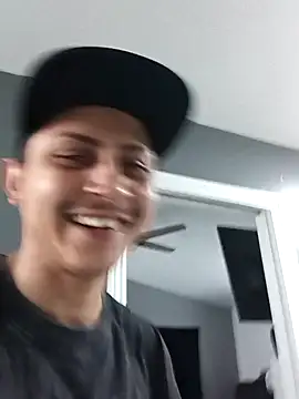 Leon6564 online show from April 2026 11:06:01 PM