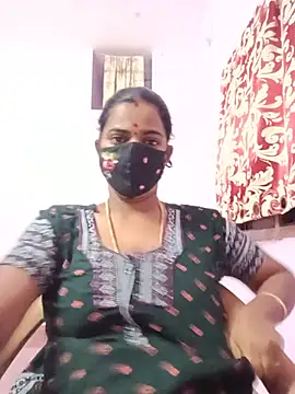 Snapshot of tamilratchasii chatting on July 2026 04:46:01 PM tamilratchasii online show from July 2026 04:46:01 PM