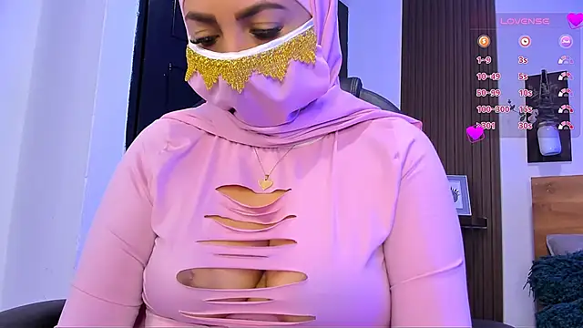 Snapshot of Nailea__ chatting on March 2026 02:33:02 AM Nailea online show from March 2026 02:33:02 AM