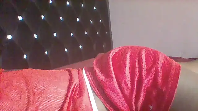 Snapshot of chauke23 chatting on May 2026 11:18:02 AM chauke23 online show from May 2026 11:18:02 AM