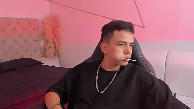 DrakoStone online show from April 2026 08:22:02 PM