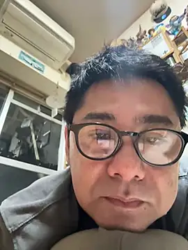 Snapshot of RYUICHI_1919 chatting on June 2026 12:33:01 PM RYUICHI 1919 online show from June 2026 12:33:01 PM