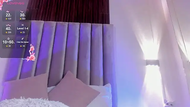 Valentina-Garciia online show from May 2026 04:04:02 PM