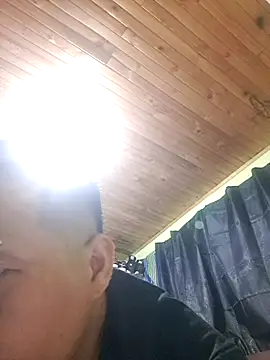 Snapshot of Chino_01millos chatting on July 2026 01:05:02 AM Chino 01millos online show from July 2026 01:05:02 AM