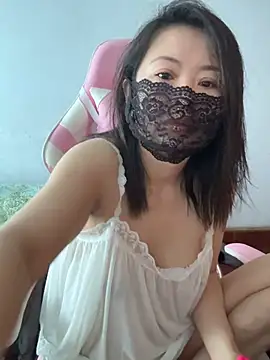 xiaxia-2026 online show from April 2026 12:46:02 AM