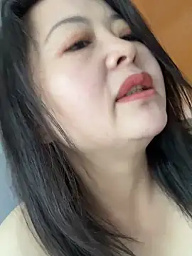 xiaxia-2026 online show from May 2026 01:55:01 AM