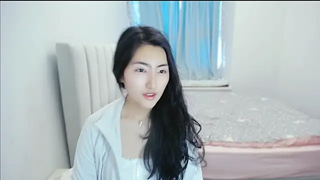 Snapshot of A--zi chatting on March 2026 05:51:01 AM A--zi online show from March 2026 05:51:01 AM