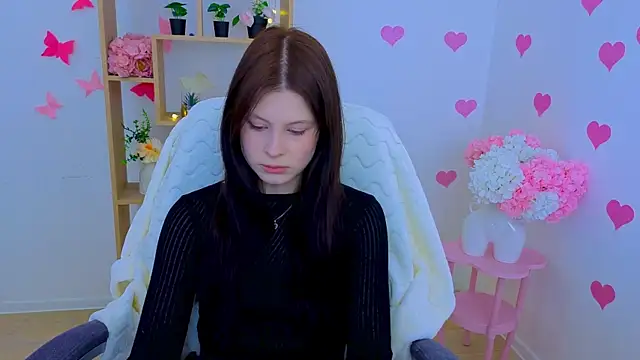 EvaOnyx online show from April 2026 08:59:02 AM