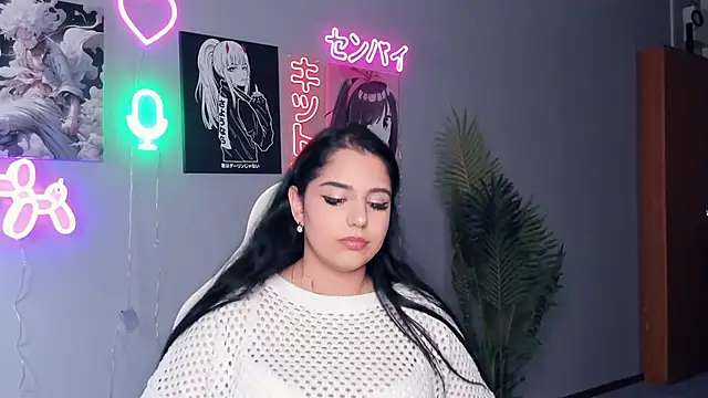 Snapshot of MikaVonner chatting on March 2026 07:41:02 AM MikaVonner online show from March 2026 07:41:02 AM