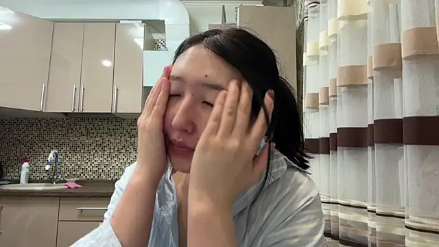 Snapshot of Ameliya_kim chatting on April 2026 09:06:02 PM Ameliya kim online show from April 2026 09:06:02 PM
