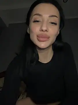 Snapshot of LunaSoft___ chatting on April 2026 07:34:02 PM LunaSoft online show from April 2026 07:34:02 PM