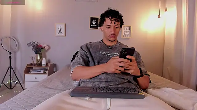dominik drake online show from May 2026 12:43:02 PM
