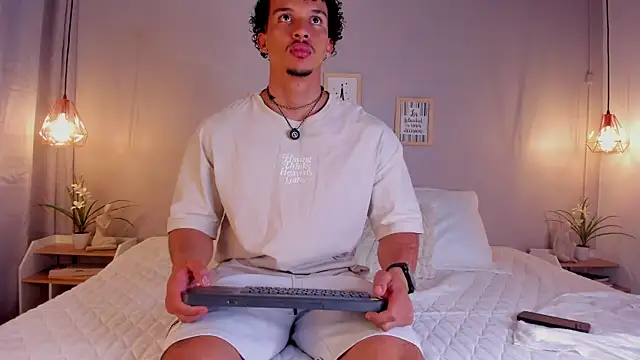 dominik drake online show from June 2026 12:19:01 PM