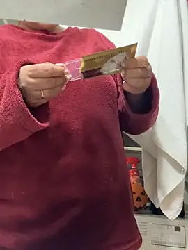 Tugatita1990 online show from April 2026 07:33:02 PM