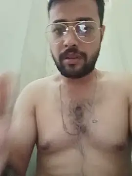 Snapshot of herochoclateboy chatting on May 2026 01:10:02 AM herochoclateboy online show from May 2026 01:10:02 AM