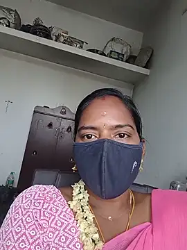 Snapshot of Tamil_Sangeetha chatting on June 2026 11:02:01 AM Tamil Sangeetha online show from June 2026 11:02:01 AM