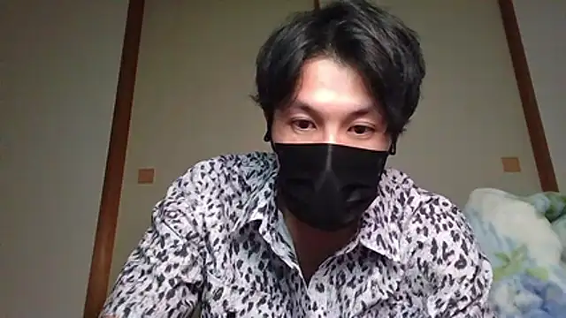 -YumaUemura- online show from April 2026 01:15:01 PM