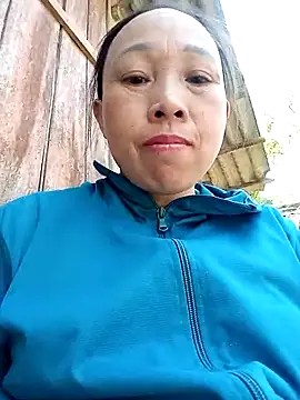 Vily-lonely online show from April 2026 05:56:01 AM