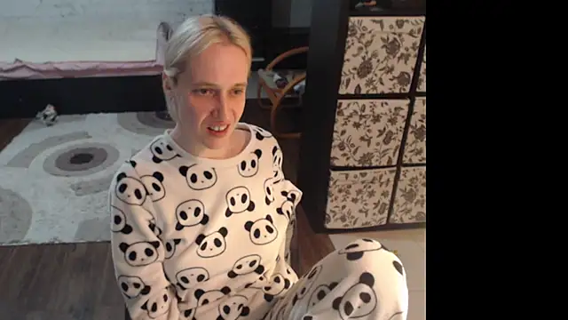 Snapshot of Sweet_hot_shrmp chatting on May 2026 10:59:02 PM Sweet hot shrmp online show from May 2026 10:59:02 PM