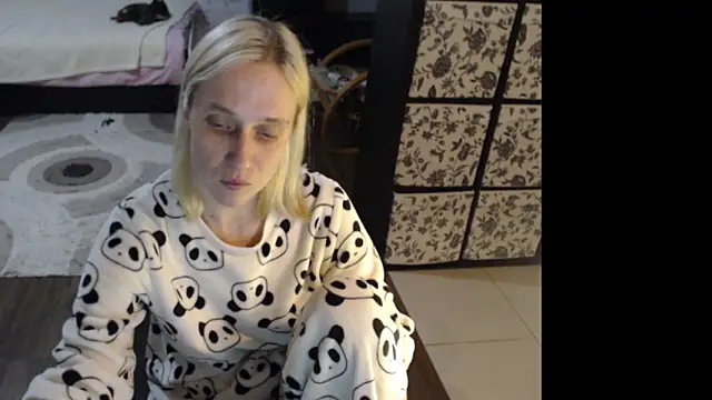 Snapshot of Sweet_hot_shrmp chatting on May 2026 05:51:01 PM Sweet hot shrmp online show from May 2026 05:51:01 PM