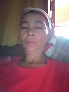 Snapshot of __Ruby01__ chatting on May 2026 07:37:01 AM Ruby01 online show from May 2026 07:37:01 AM