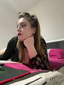 SilkObsession online show from April 2026 10:54:02 PM