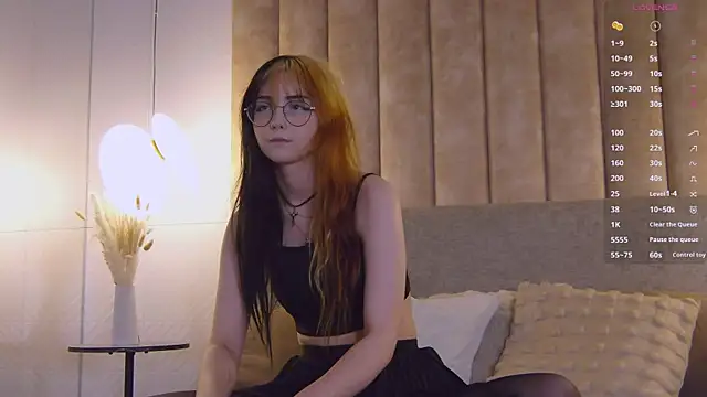 AmyRivers online show from July 2026 08:29:01 PM