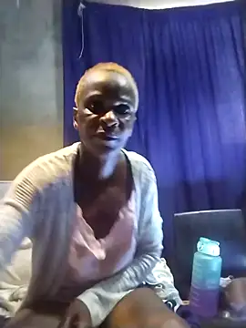 Snapshot of Naughtygrany chatting on April 2026 06:19:01 AM Naughtygrany online show from April 2026 06:19:01 AM
