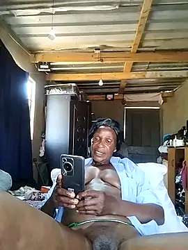 Snapshot of Naughtygrany chatting on April 2026 10:52:01 AM Naughtygrany online show from April 2026 10:52:01 AM