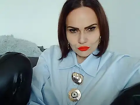 Snapshot of Kin_Kueen chatting on May 2026 08:52:02 AM Kin Kueen online show from May 2026 08:52:02 AM
