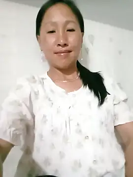 Snapshot of Lisa-aa chatting on May 2026 02:35:02 PM Lisa-aa online show from May 2026 02:35:02 PM
