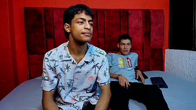 LuckandSamuel online show from April 2026 02:12:02 AM