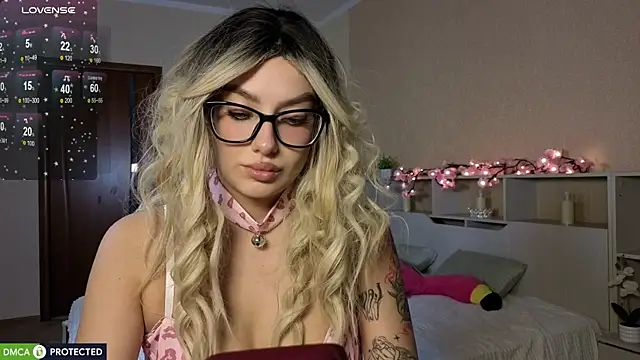 Emily Bloom 119 online show from July 2026 08:38:01 AM