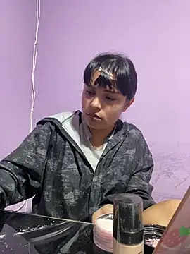 SamanthaColen  online show from April 2026 03:15:01 AM