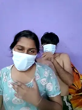 Snapshot of Jerin_Couple61 chatting on April 2026 08:28:01 AM Jerin Couple61 online show from April 2026 08:28:01 AM