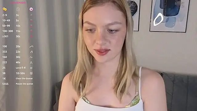 Snapshot of PatriciaaReed chatting on April 2026 06:17:01 AM PatriciaaReed online show from April 2026 06:17:01 AM