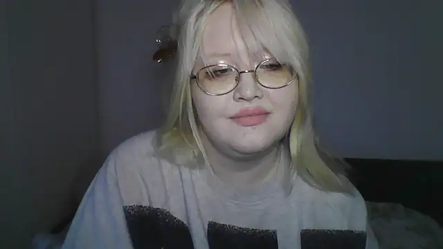 Snapshot of Elayne_Sweet chatting on May 2026 06:07:02 AM Elayne Sweet online show from May 2026 06:07:02 AM