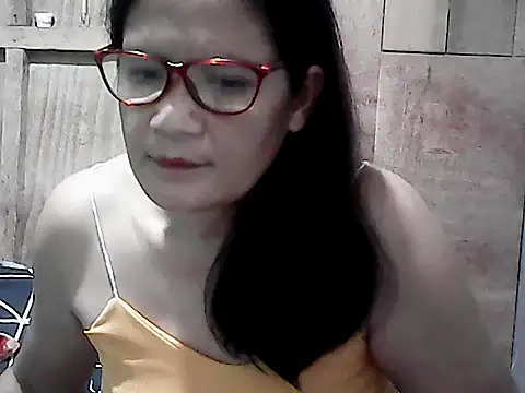 PinayZaira online show from May 2026 07:07:02 PM