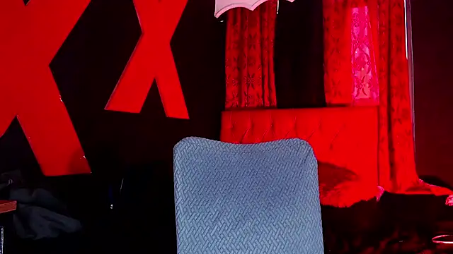 AlanFox1 online show from May 2026 01:31:01 PM