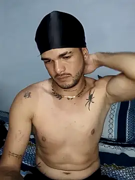 Snapshot of Nicolas_Moncadas chatting on April 2026 05:17:01 PM Nicolas Moncadas online show from April 2026 05:17:01 PM