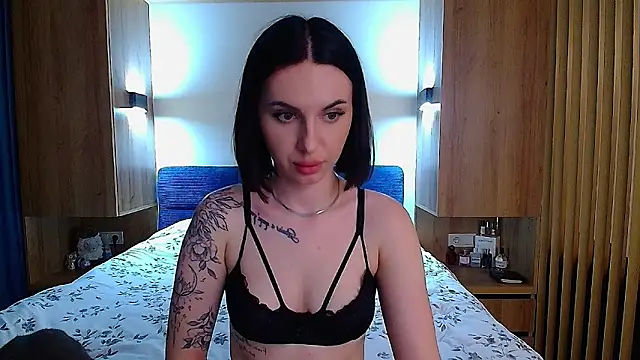 Snapshot of Sour_Berry_ chatting on May 2026 04:15:01 PM Sour Berry online show from May 2026 04:15:01 PM