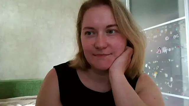 Snapshot of TinaKittyX chatting on May 2026 11:29:02 AM TinaKittyX online show from May 2026 11:29:02 AM