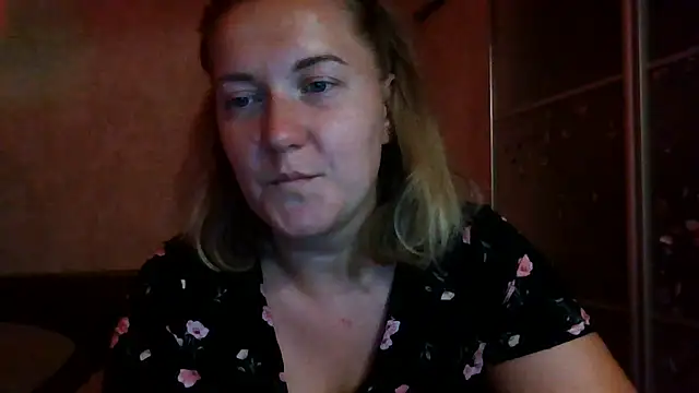 Snapshot of TinaKittyX chatting on August 2026 07:27:02 PM TinaKittyX online show from August 2026 07:27:02 PM